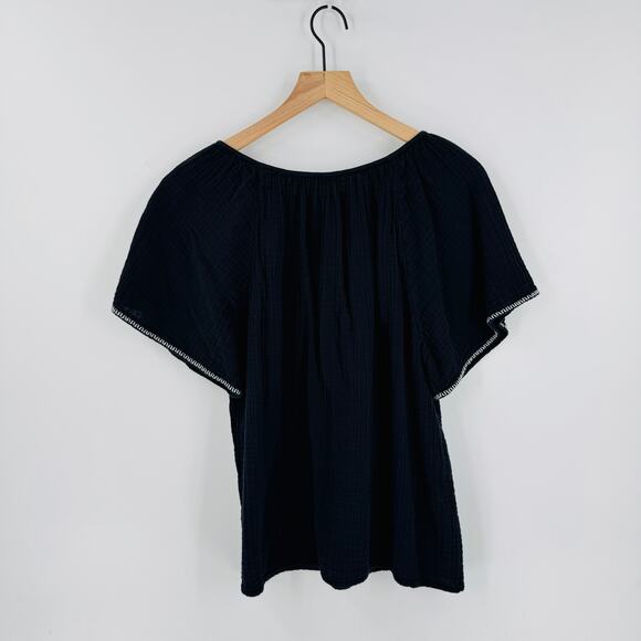 Old Navy Flutter Sleeve Cotton Blouse Black Embroidered Flowy Size L Large - Picture 3 of 8